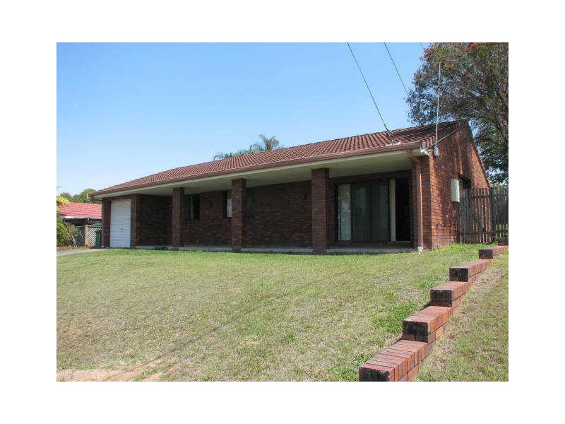 8 Bonhill Court, Hillcrest QLD 4118