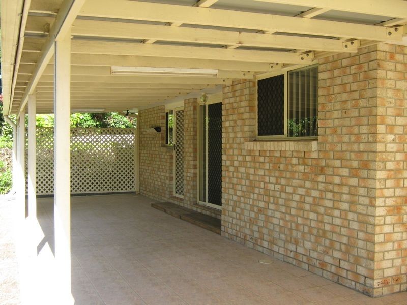 83 Lamberth Road, Regents Park QLD 4118