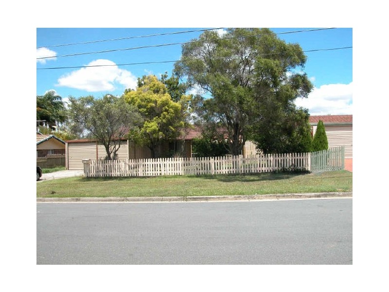 16 Whitcomb Street, Hillcrest QLD 4118