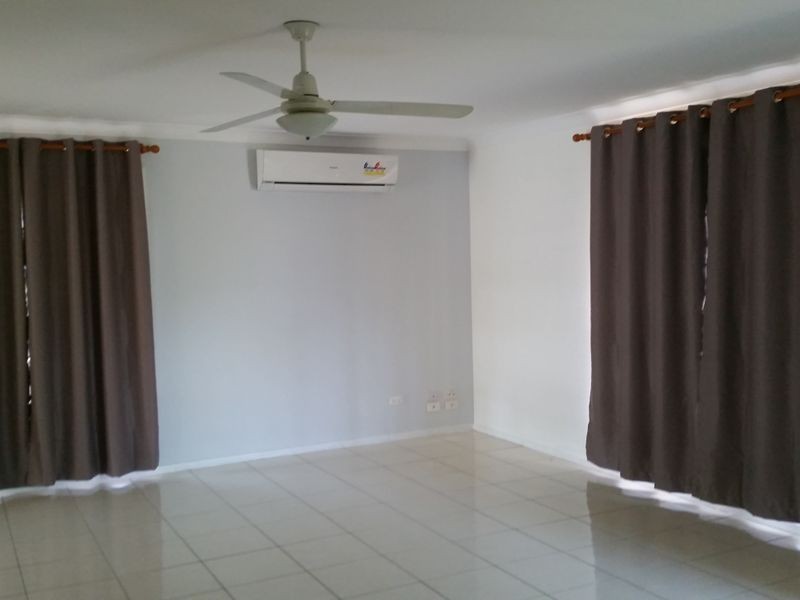 10 Downing Street, Browns Plains QLD 4118