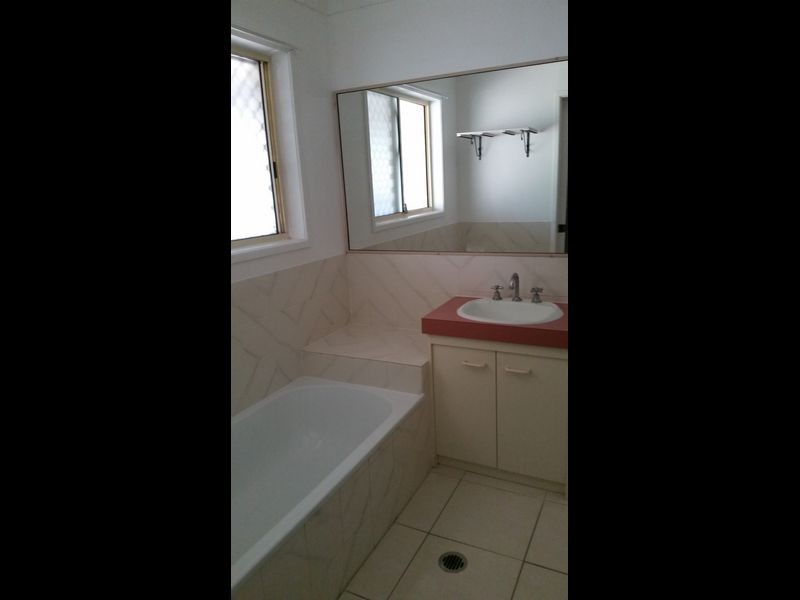 10 Downing Street, Browns Plains QLD 4118