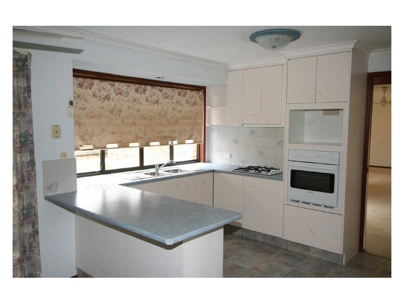 36 Chesterfield Road, Park Ridge QLD 4125