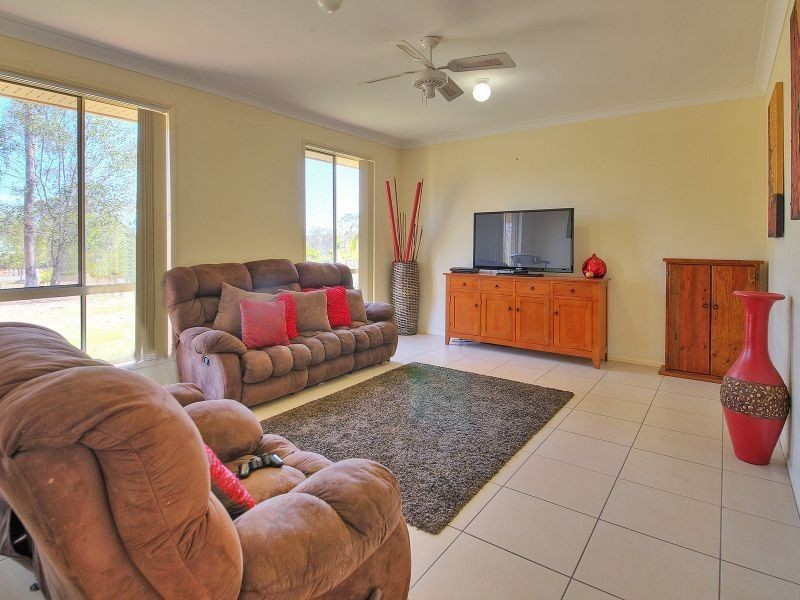 43 Blue Heeler Drive, New Beith QLD 4124
