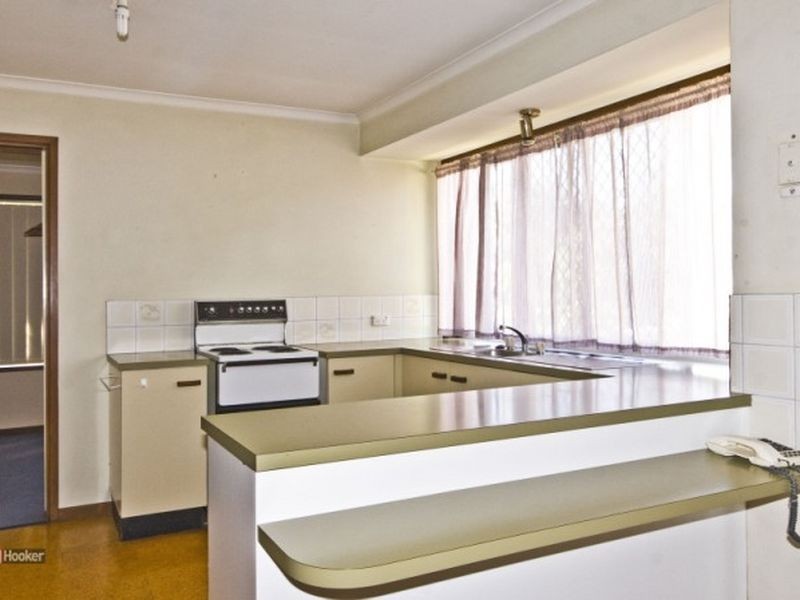 18 Banksia Street, Browns Plains QLD 4118