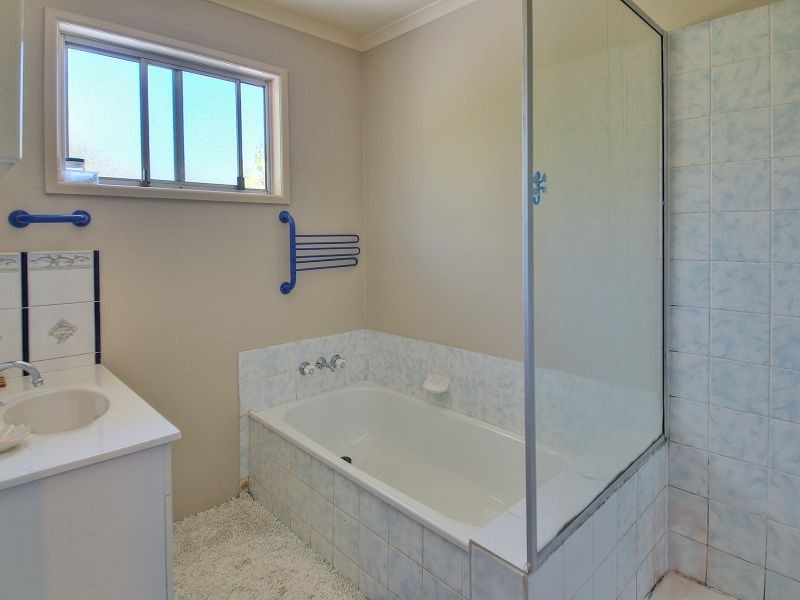 26 Timbertop Av, Browns Plains QLD 4118