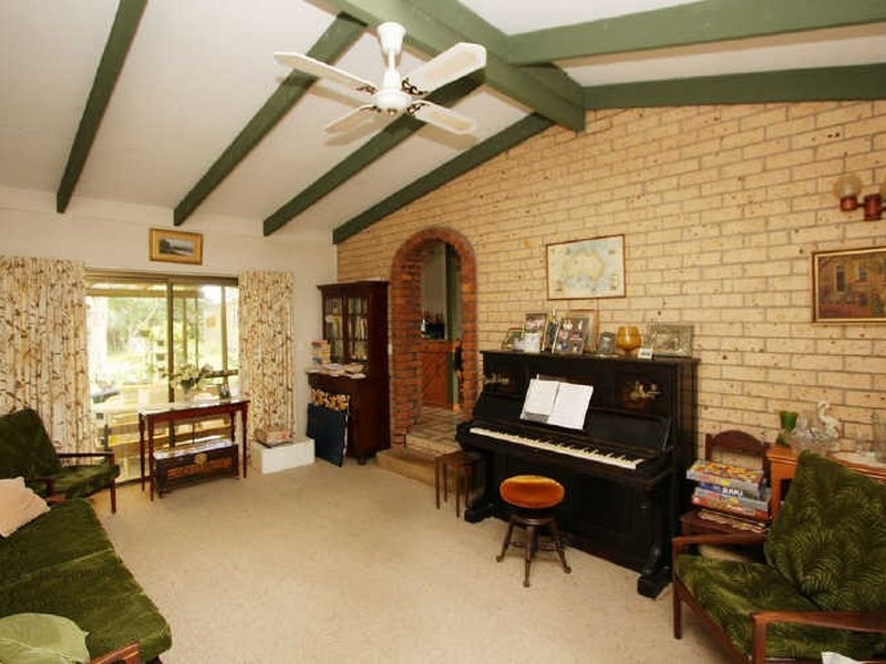 37 Sherwood Drive, Browns Plains QLD 4118