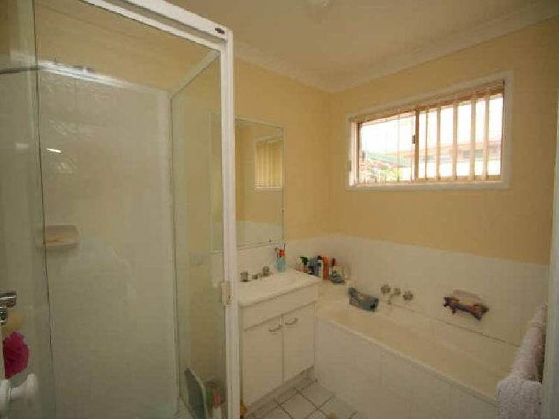 1 Mareeba Court, Boronia Heights QLD 4124