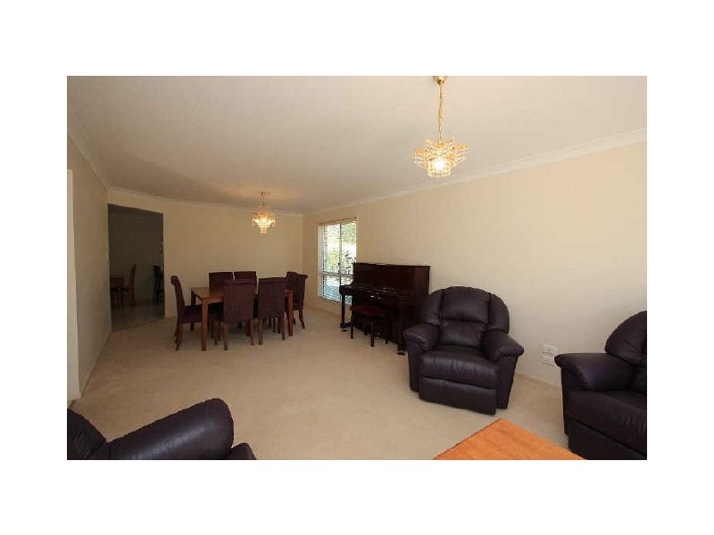 14 Wallaby Way, New Beith QLD 4124