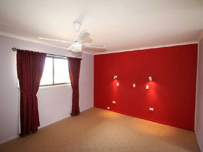 28 Hydrabad Street, Regents Park QLD 4118