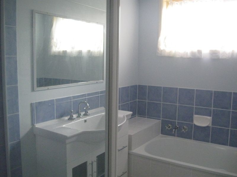 19 Lollard Street, Hillcrest QLD 4118