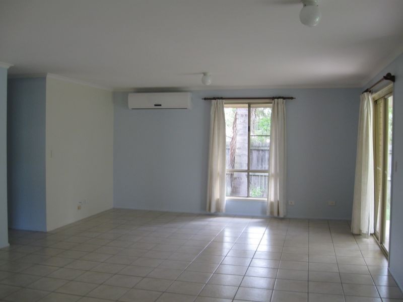 19 Lollard Street, Hillcrest QLD 4118