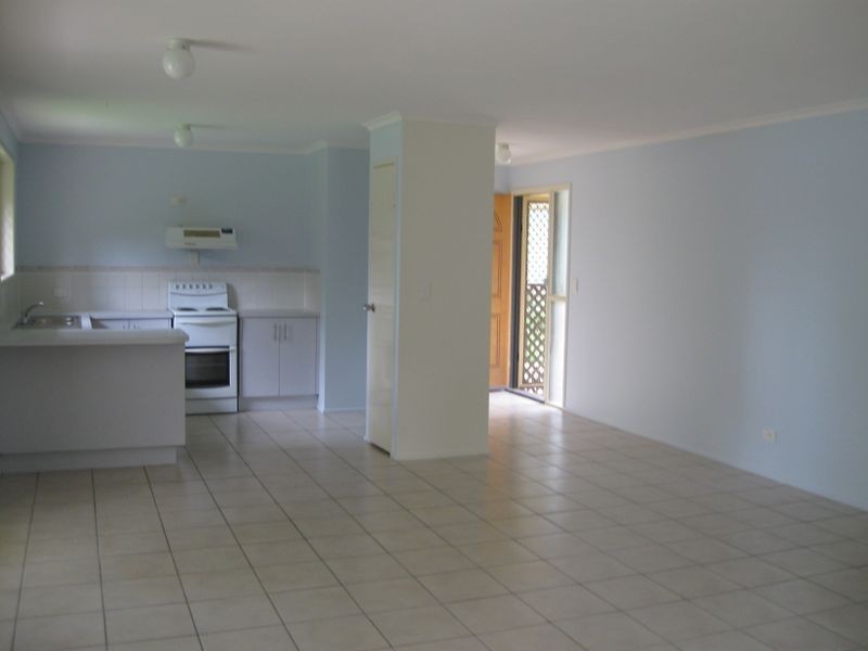 19 Lollard Street, Hillcrest QLD 4118