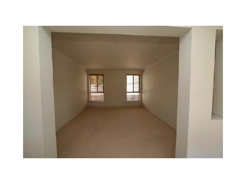 18 Beccaria Place, Doolandella QLD 4077