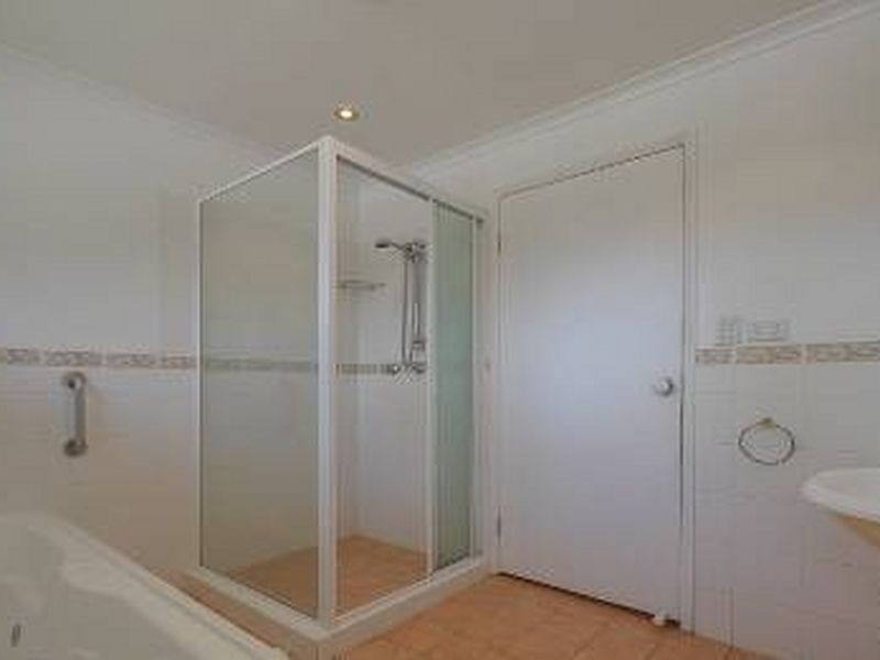 2 Zorina Street, Browns Plains QLD 4118