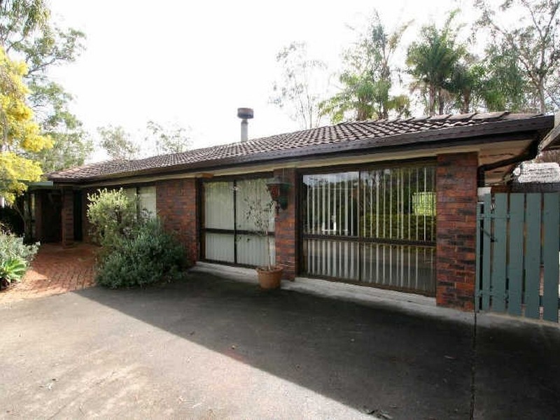 225 Forestdale Drive, Forestdale QLD 4118