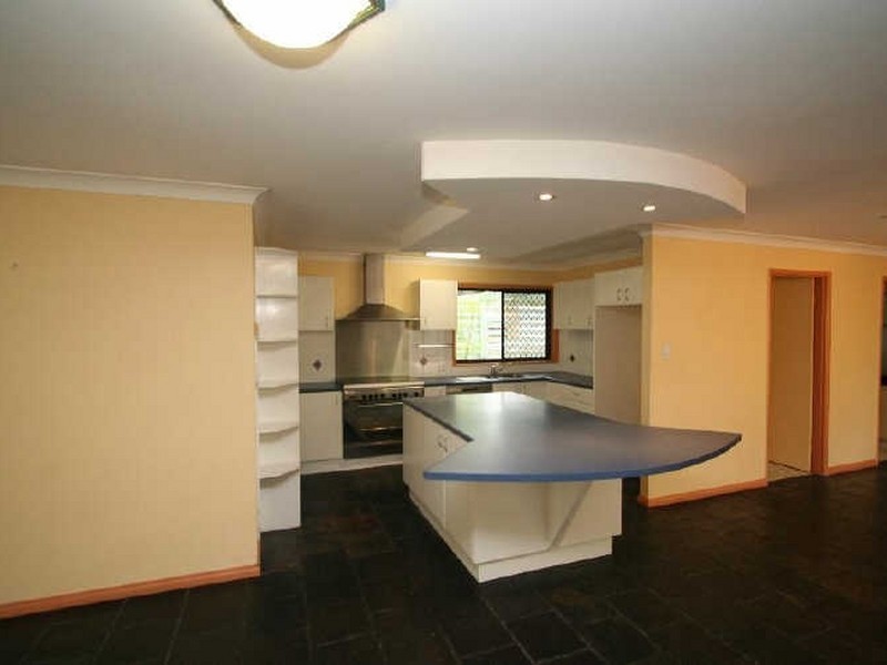 225 Forestdale Drive, Forestdale QLD 4118