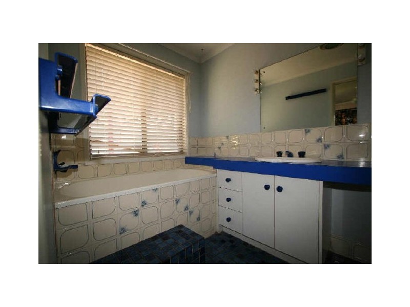 12 Antlia Street, Regents Park QLD 4118