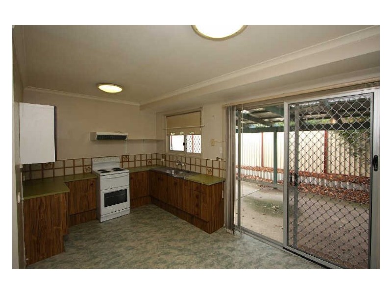 7 Peppermint Street, Crestmead QLD 4132