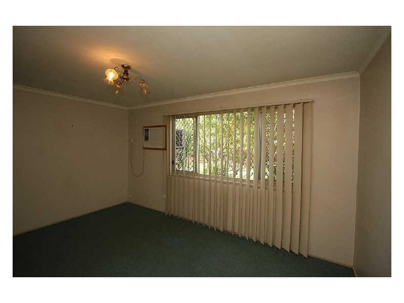 7 Peppermint Street, Crestmead QLD 4132
