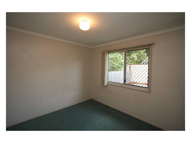 7 Peppermint Street, Crestmead QLD 4132