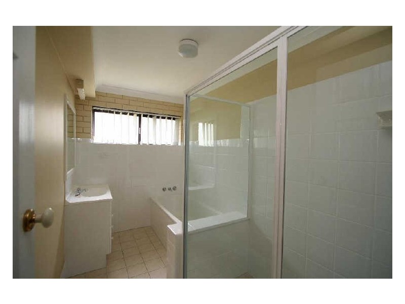 101 – 105 Andrew Road, Greenbank QLD 4124