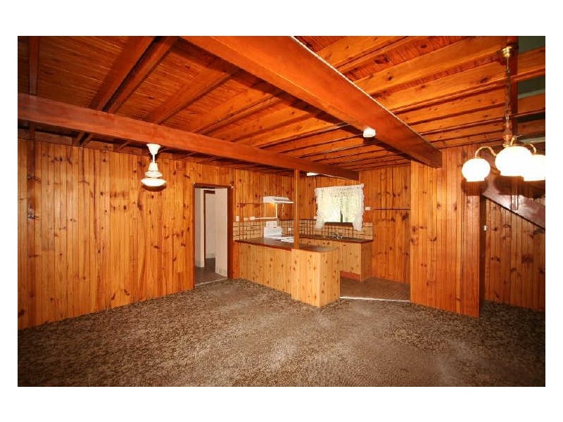 195 Crest Road, Greenbank QLD 4124