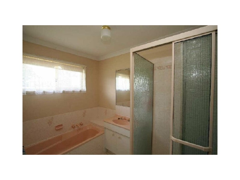 15 Lutton Court, Boronia Heights QLD 4124