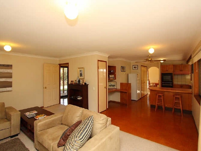 22 Lincoln Green Drive, Forestdale QLD 4118
