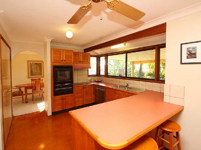22 Lincoln Green Drive, Forestdale QLD 4118