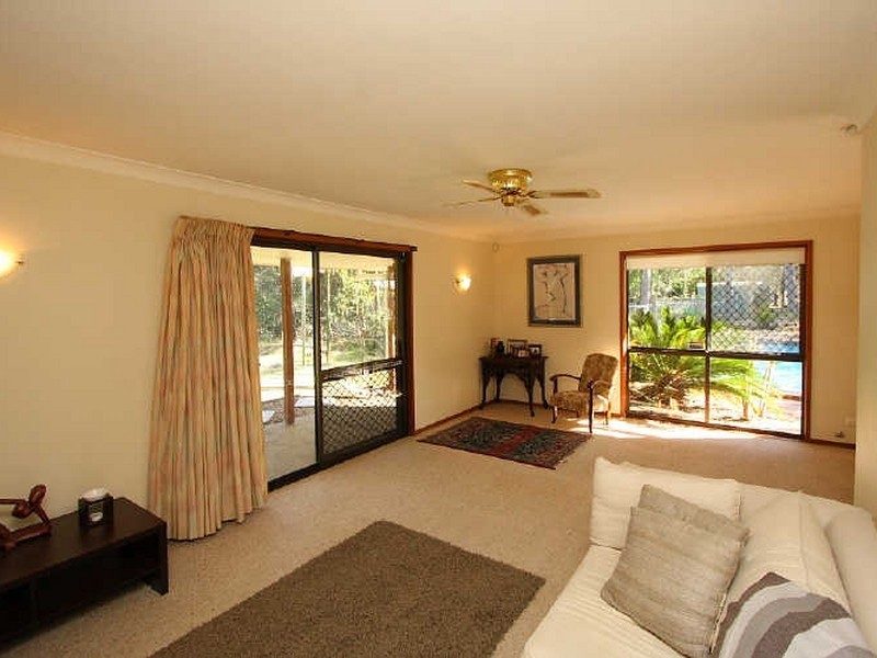 22 Lincoln Green Drive, Forestdale QLD 4118