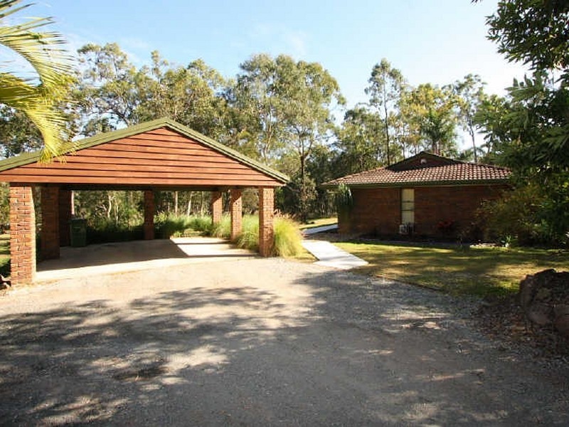 22 Lincoln Green Drive, Forestdale QLD 4118