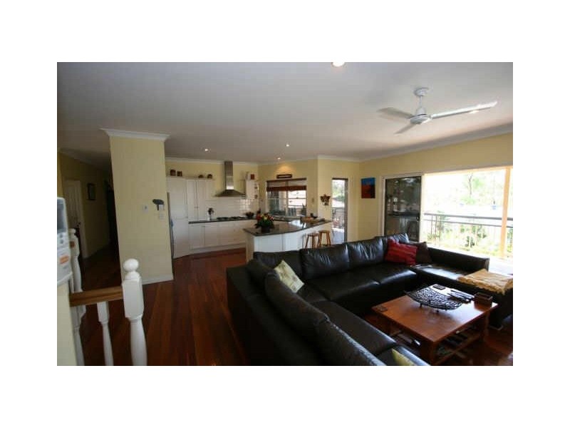 11 Claremont Parade, Forest Lake QLD 4078