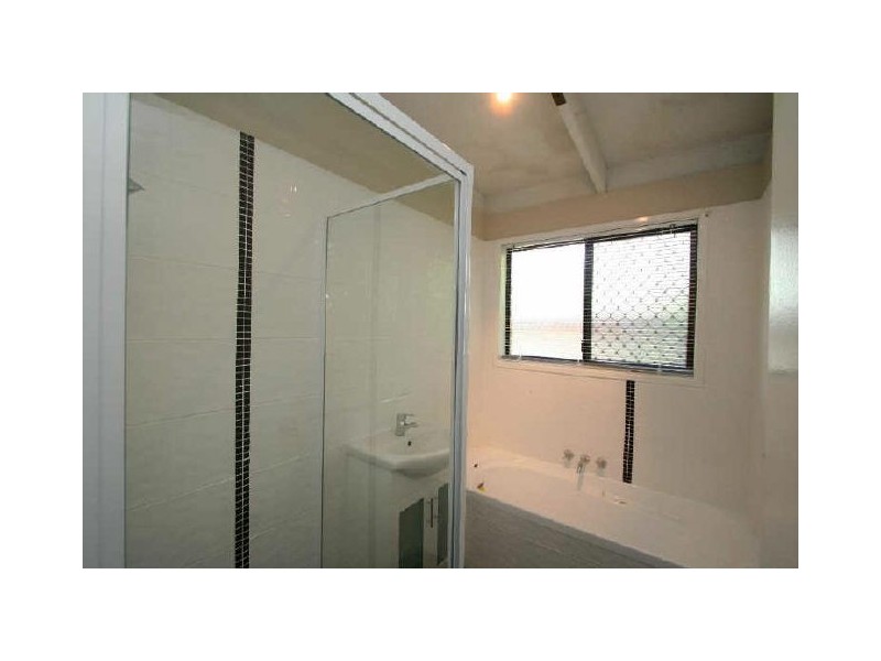 91 Vansittart Road, Regents Park QLD 4118