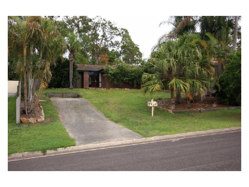 45 Parkroyal Crescent, Regents Park QLD 4118