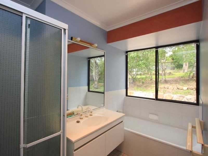 45 Parkroyal Crescent, Regents Park QLD 4118