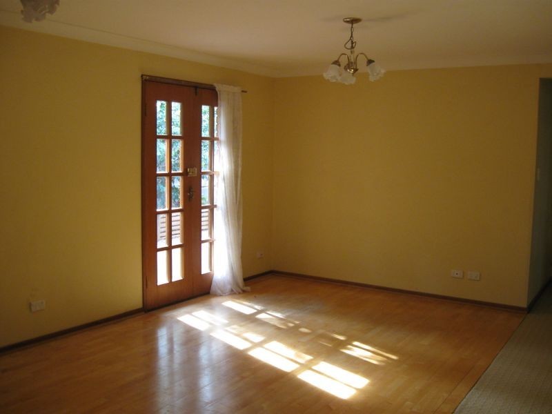 1 Iberis Court, Regents Park QLD 4118