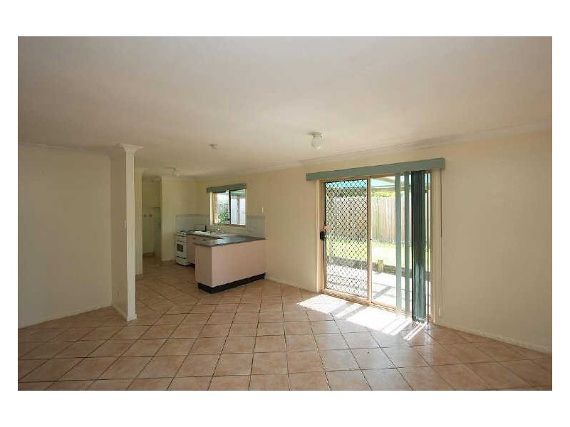 15 Bolan Court, Crestmead QLD 4132