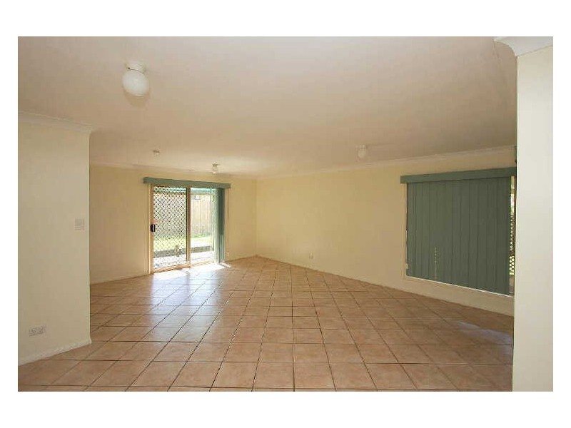 15 Bolan Court, Crestmead QLD 4132