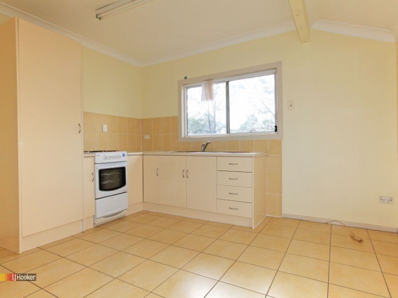 829 Chambers Flat Road, Chambers Flat QLD 4133