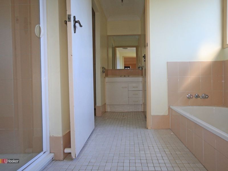 565 Browns Plains Road, Crestmead QLD 4132