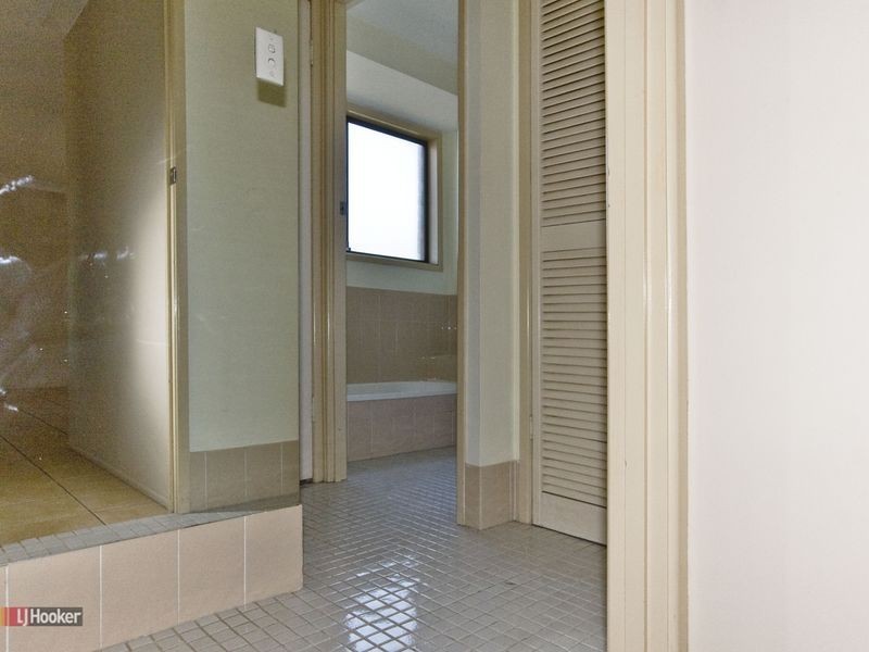 565 Browns Plains Road, Crestmead QLD 4132