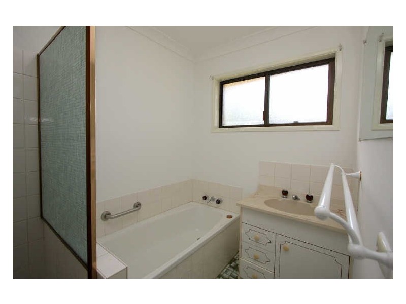 220 Browns Plains Road, Browns Plains QLD 4118