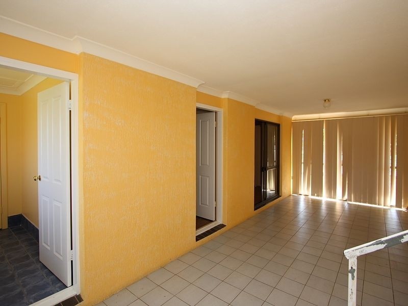 37 Vergulde Road, Regents Park QLD 4118