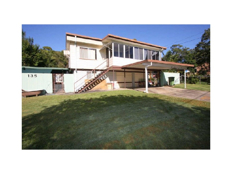 135 Aquarius Drive, Kingston QLD 4114