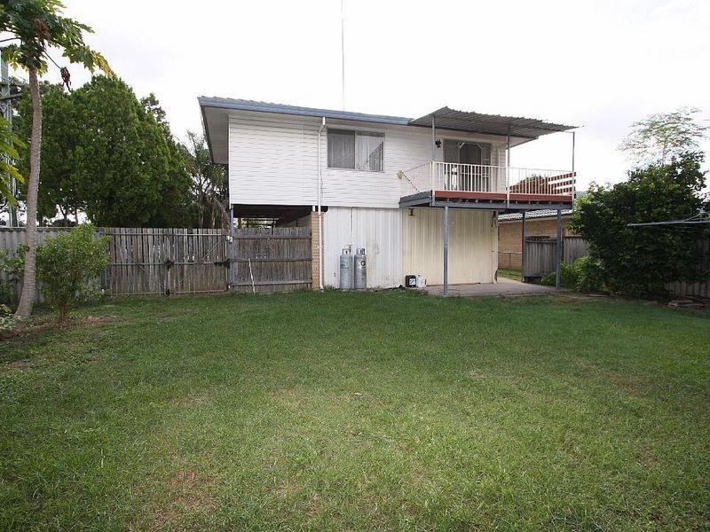 28 Paradise Road, Slacks Creek QLD 4127