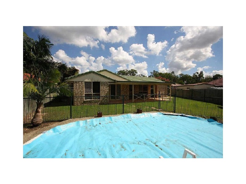 37 Murrumbidgee Street, Hillcrest QLD 4118