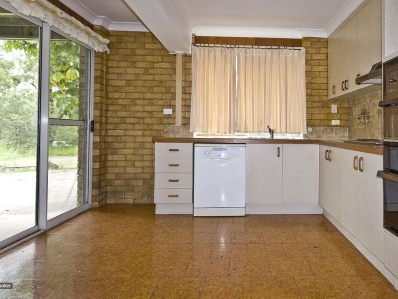 215 Andrew Road, Greenbank QLD 4124