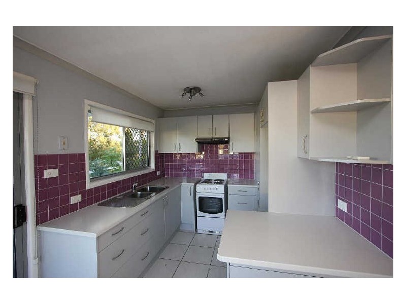 12 Bushmills Court, Hillcrest QLD 4118