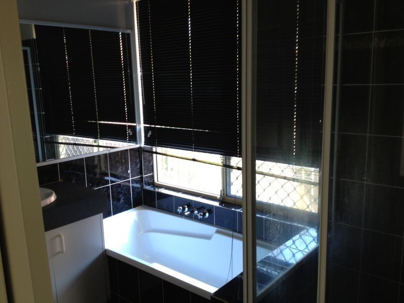 7 Cania Court, Marsden QLD 4132
