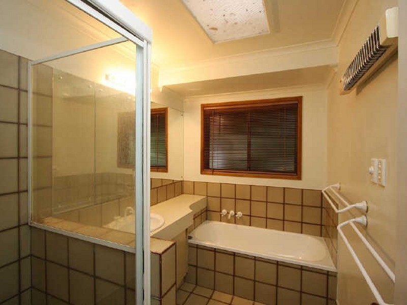 6 Algol Street, Regents Park QLD 4118